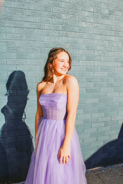 10 Fun Things to Do Before Prom to Look & Feel Your Absolute Best
