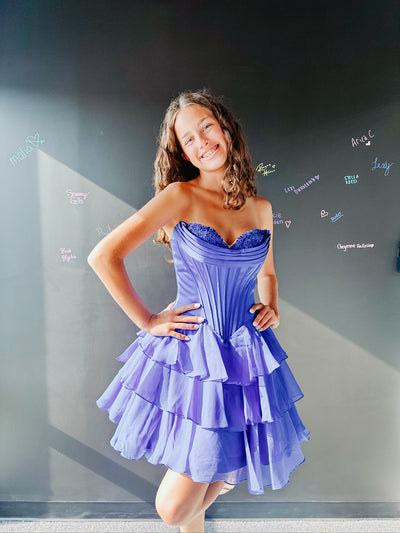 The Best Dress Colors for Your Skin Tone at Prom or Homecoming
