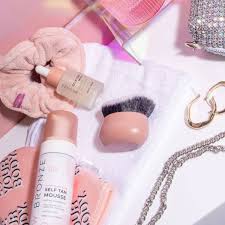 First Time Getting a Spray Tan Before Homecoming? Here’s What You Really Need to Know